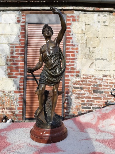 Statue régule gloire - gloire, au