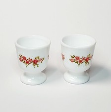 Lot 2 anciens coquetiers Rose Fleurs Vaisselle ARCOPAL VINTAGE Eggs Luminarc