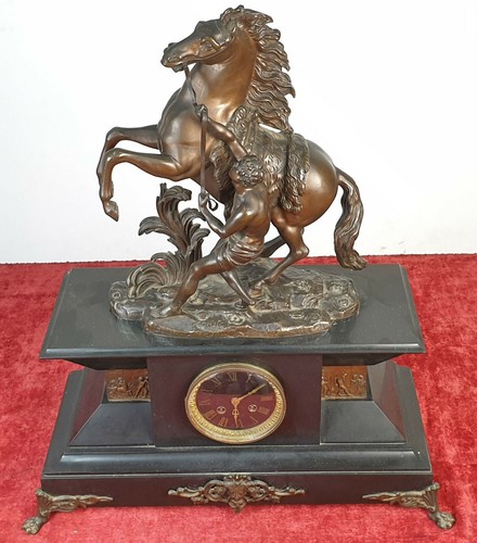 Horloge étagère cheval de - d'ÉtagÈre.,