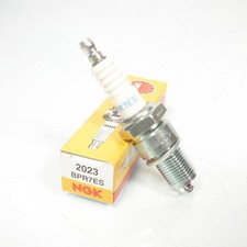 Bougie d'allumage NGK pour