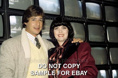 Mireille mathieu exclusive - *,