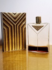 Houbigant, Bois Dormant, flacon de parfum ancien scellé dans son coffret, 1928