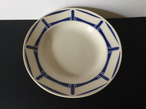 Grande assiette creuse - grande,