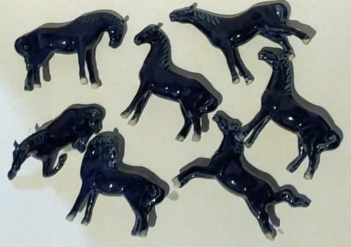 Lot 7 figurines - chevaux, en
