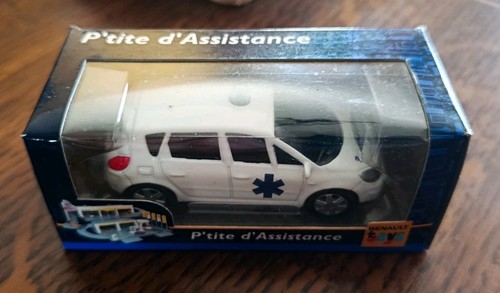 Renault toys scenic ambulance - toys,
