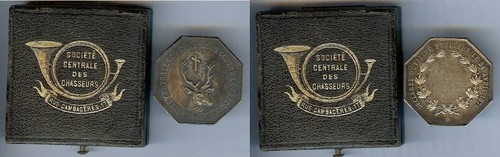 Médaille table wassy - de,