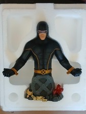 ASTONISHING X-MEN CYCLOPS
