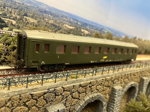 Voiture uic gégé classe 2 - ho,