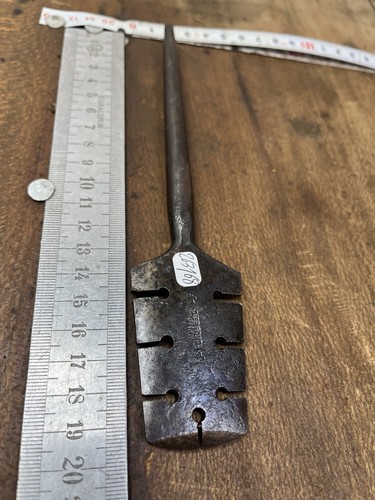 Baille voie tourne gauche - baille-voie,