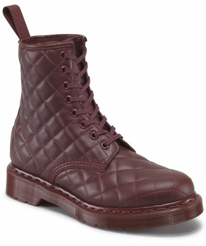 Martens trou 1460 - martens, coralie
