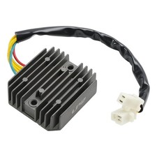 Régulateur de tension pour