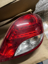 Peugeot 207 CC / Feu Arrière Droit / 968656718000