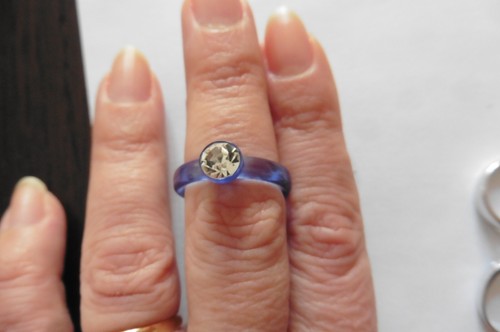 Bague fantaisie bleue - , sertie