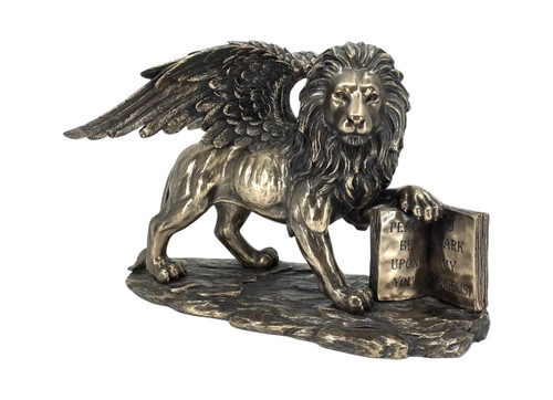 Statue lion ailé saint - lion, de