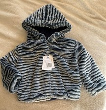 Veste capuche Chicco taille 4 ans Neuve