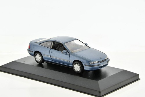 Opel calibra blue - opel, metallic