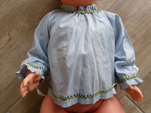 Vêtement brassière bleue - vêtement,