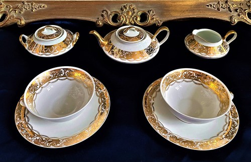 Service porcelainetête à - porcelainetête,