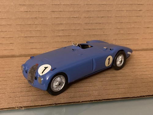 Kit métal monté - grand, prix