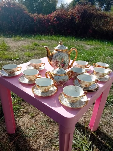 Service thé porcelaine - à, en