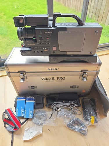 Vintage sony video8 pro - sony,
