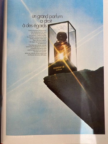 Publicité advertising - ●,