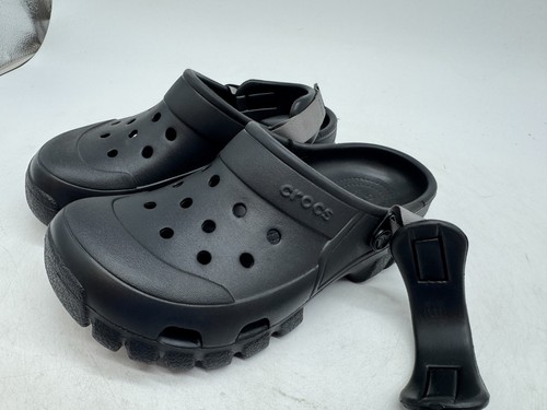 Damaged crocs offroad - damaged,