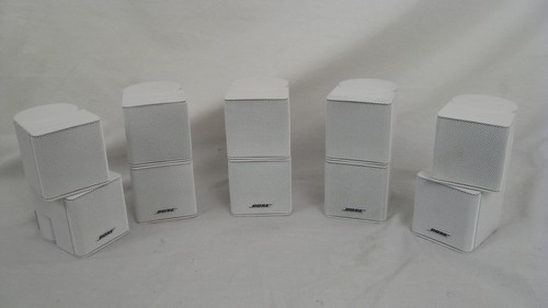 Near mint bose acoustimass - mint,