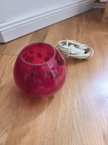 Ikea knubbig table - lamp, red