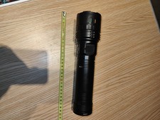 Lampe torche 28cm éclairage