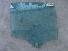 Mercedes W203 C32 AMG A2037351010 Fenêtre vitre porte arrière droite