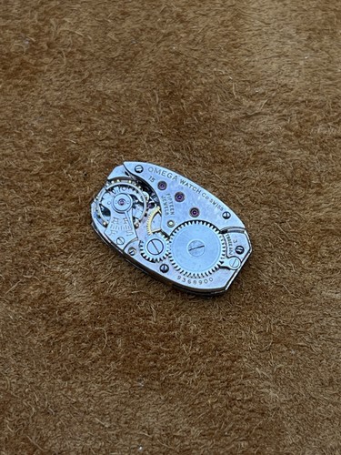 Mouvement montre omega - montre,