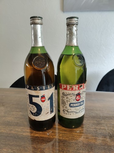 Ancienne bouteille pernod - de,