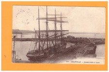 GRANVILLE (50) BATEAU-VOILIER 4 MATS à QUAI en 1933