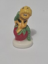 453 J FEVE MAYA L'ABEILLE