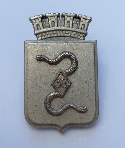 Groupement camp - groupement, (l235)