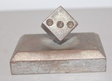 Presse Papier Dé sur Socle en