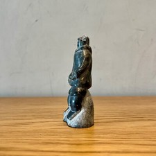 ART INUIT SCULPTURE EN PIERRE