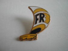 Pin's médias / TV / Bateau à voile - Navire FR3 - France 3 - signé DECAT Paris