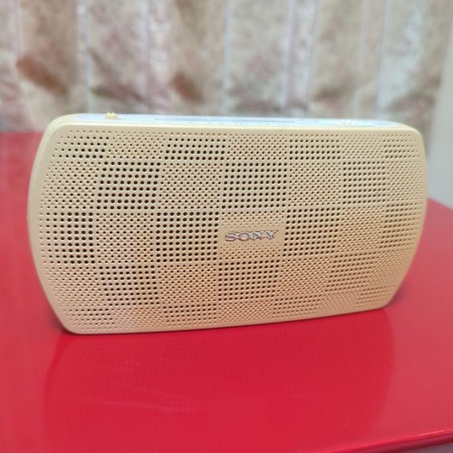 Sony srf radio - srf-18,