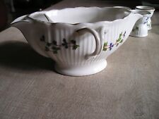 PORCELAINE  de LIMOGES - service - 4 COQUETIERS et SAUCIERE