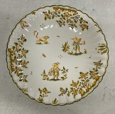 Coupe décor Moustiers en bon état