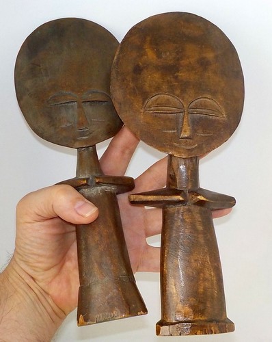 Anciennes poupées de - 2,