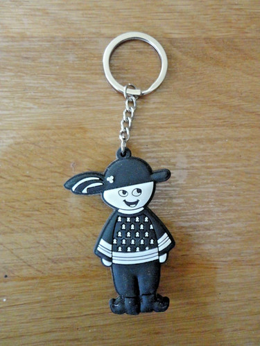 Porte cle homme breton - porte,