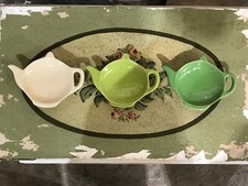 Lot de 3 petites théières repose sachets de thé, céramique