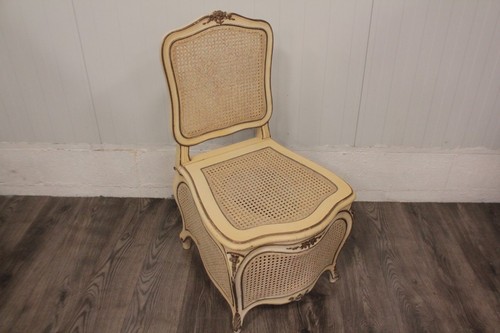 Chaise percée style louis - chaise,