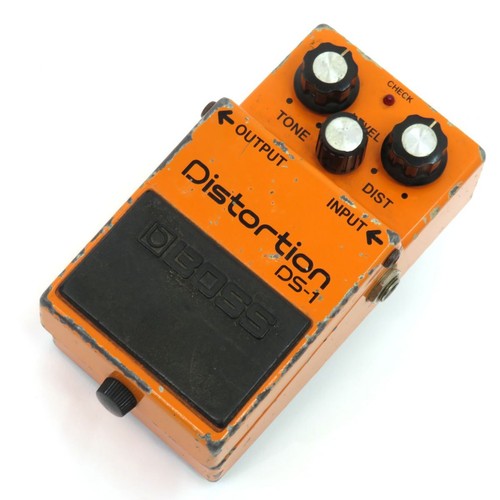 Boss distortion guitar - boss, ds-1