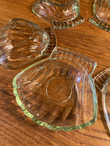 Coupelles verre pressé - coupelles,