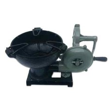 Four de forge de forgeron de style vintage avec ventilateur poignée type péda...