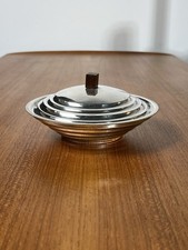 Boîte En Métal Argenté